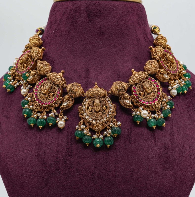 Temple Heritage Choker “A timeless masterpiece of divine craftsmanship.”